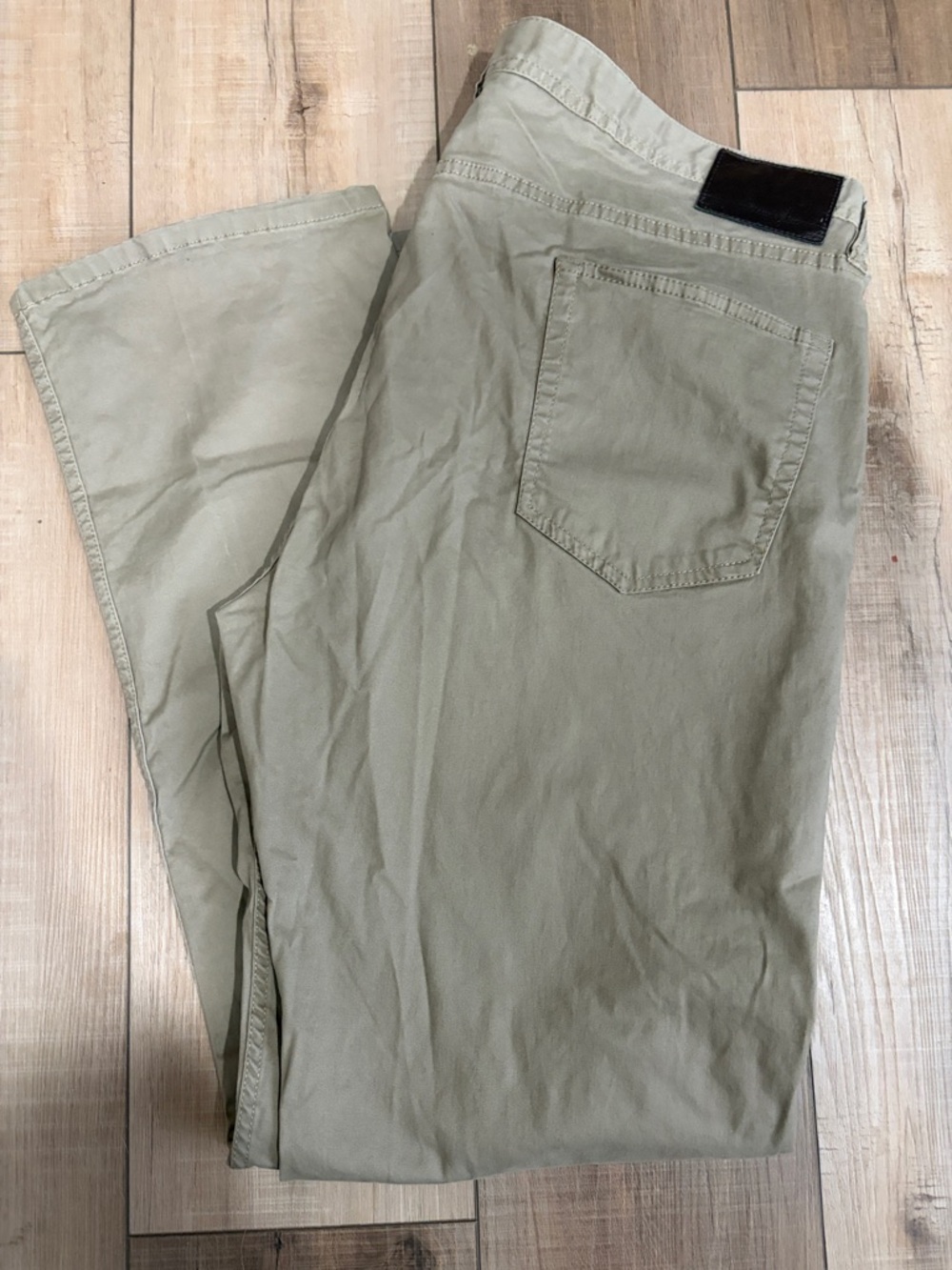 Tailor Vintage Men's Light Khaki Chinos